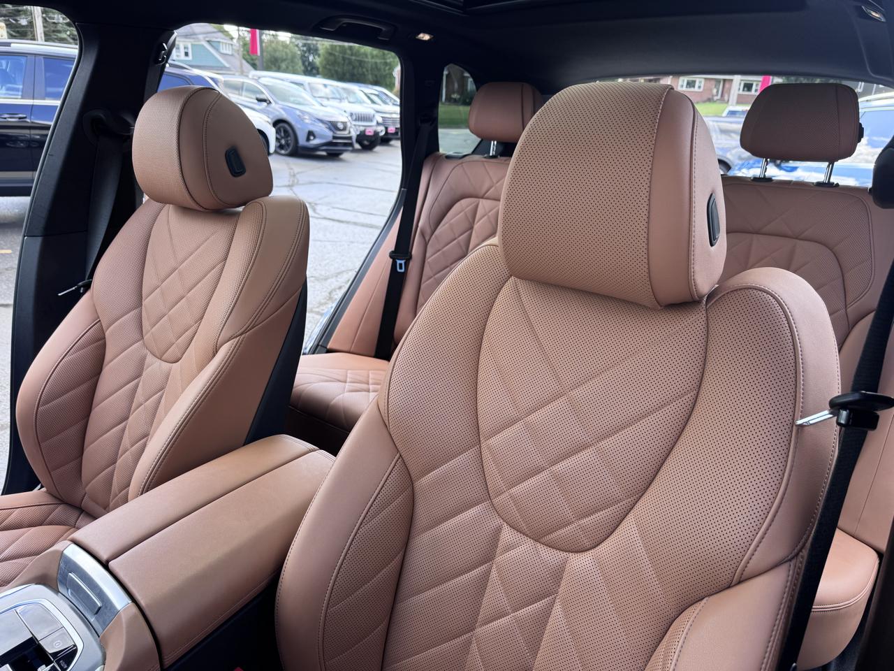 BMW X5 xDrive40i Sports Activity Vehicle 2023