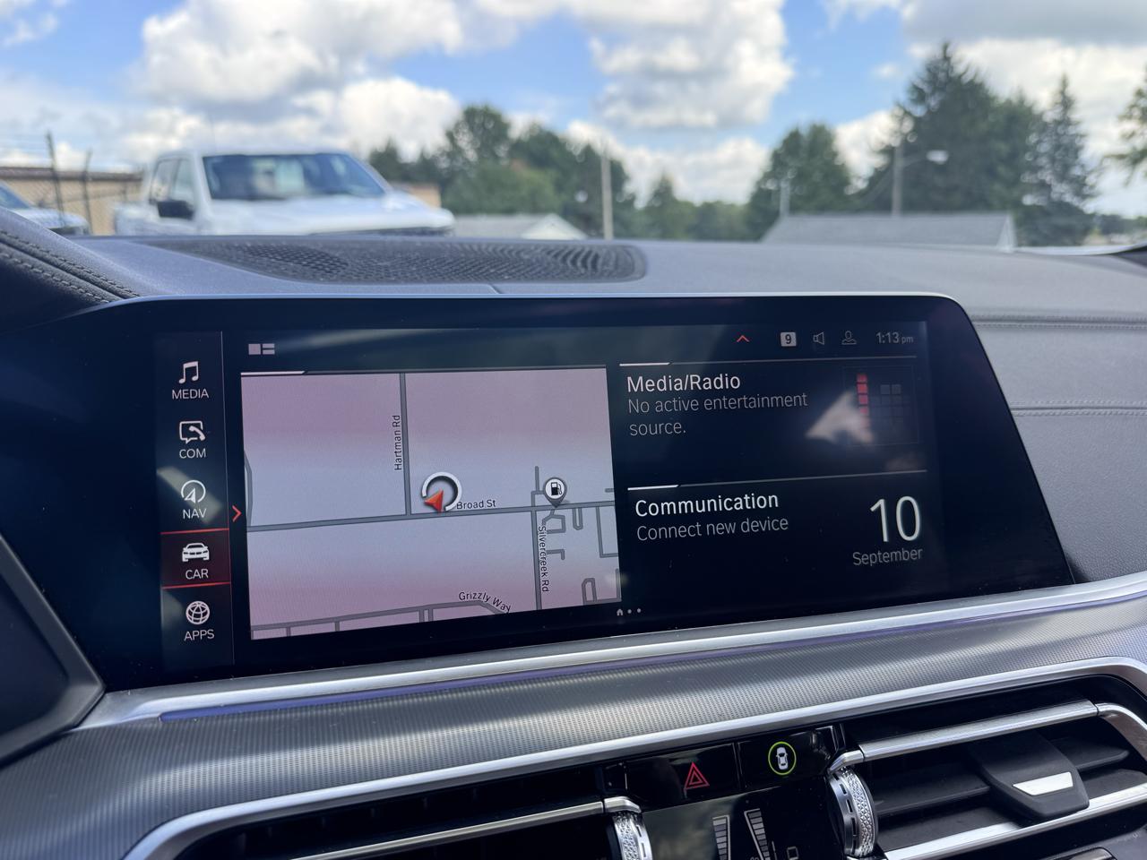 BMW X5 xDrive40i Sports Activity Vehicle 2023