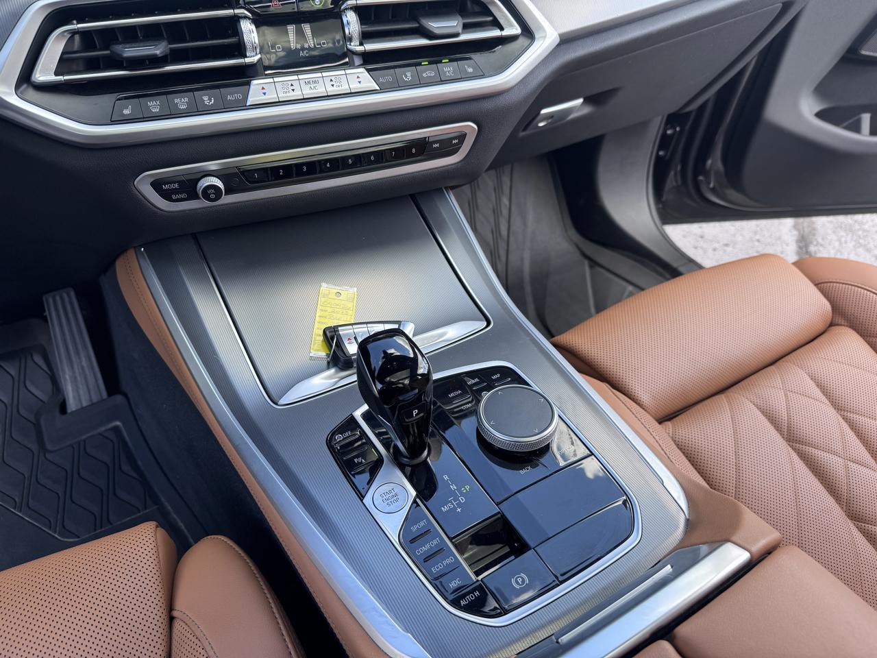 BMW X5 xDrive40i Sports Activity Vehicle 2023