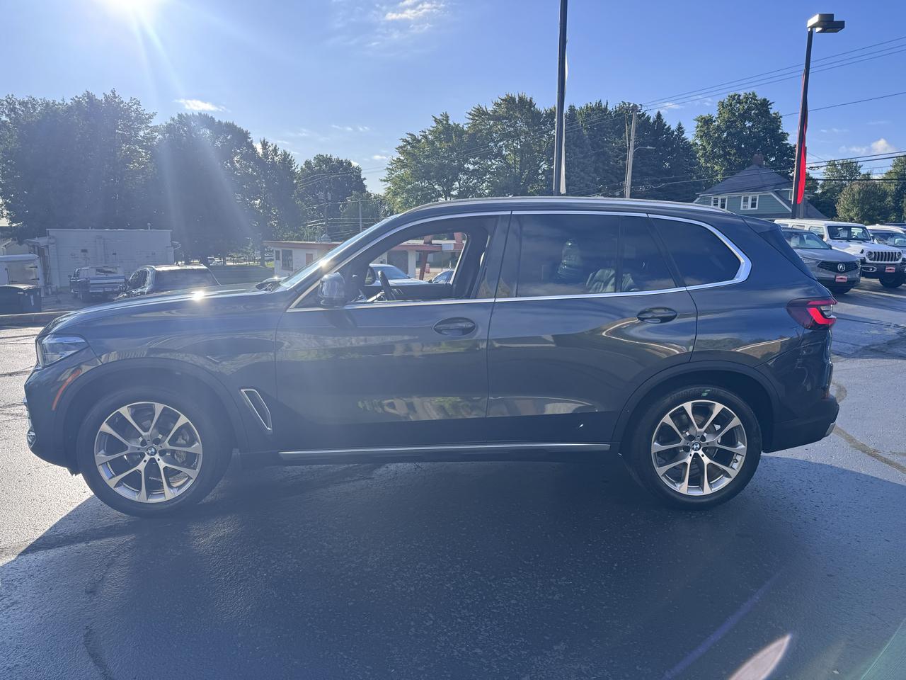 BMW X5 xDrive40i Sports Activity Vehicle 2022