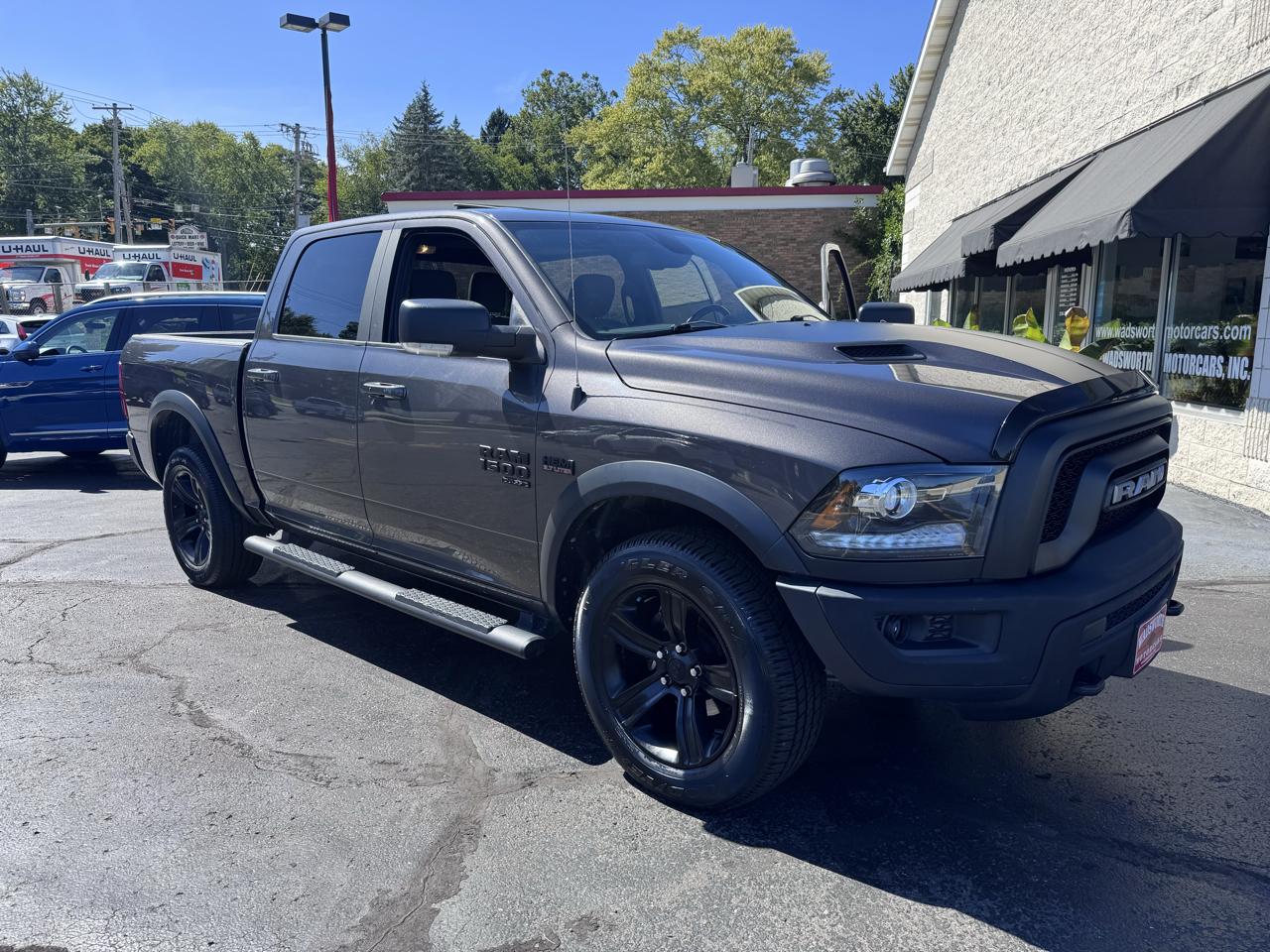 RAM 1500 Classic Warlock 4x4 Crew Cab 5'7" Box 2022