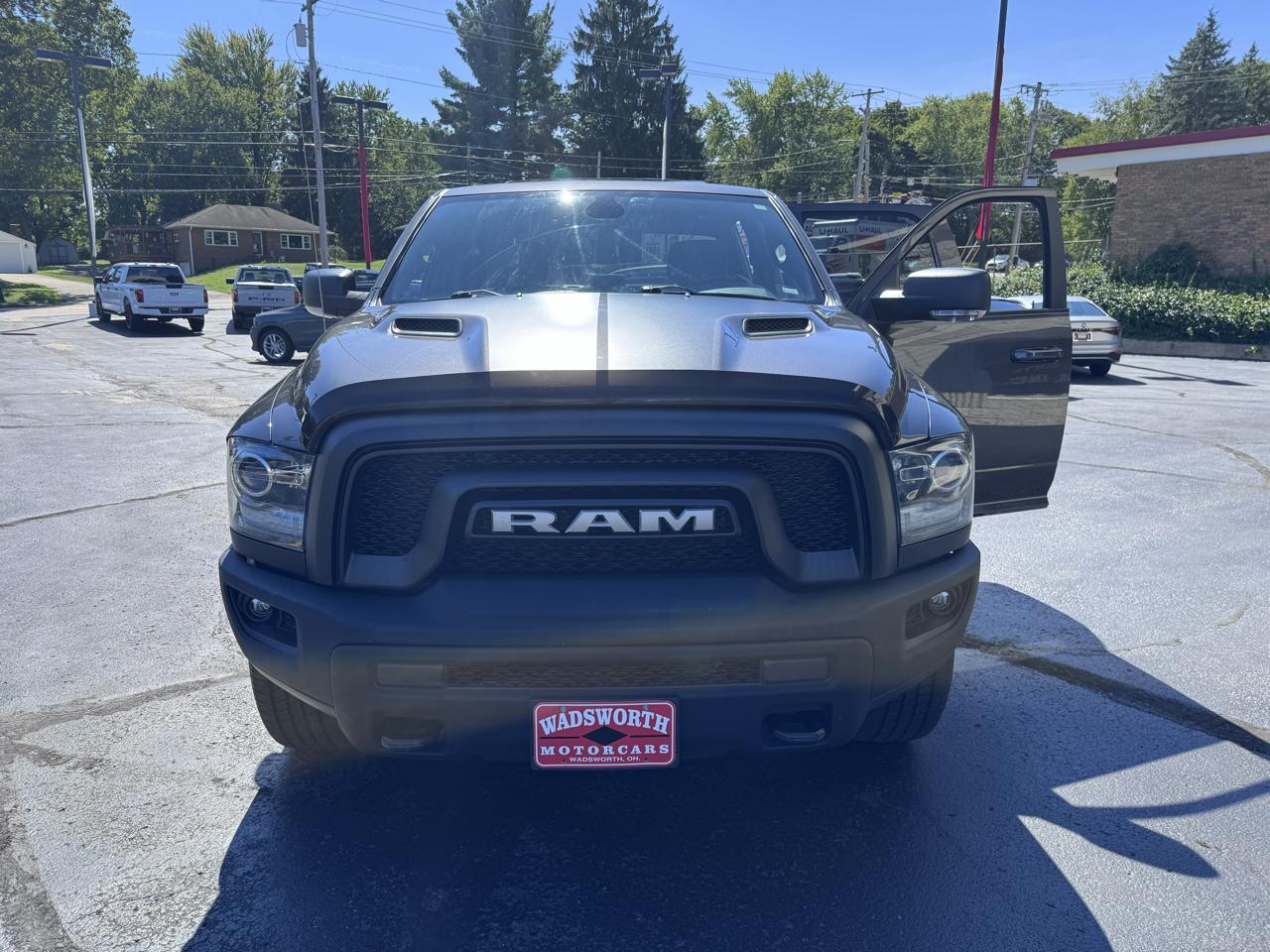RAM 1500 Classic Warlock 4x4 Crew Cab 5'7" Box 2022