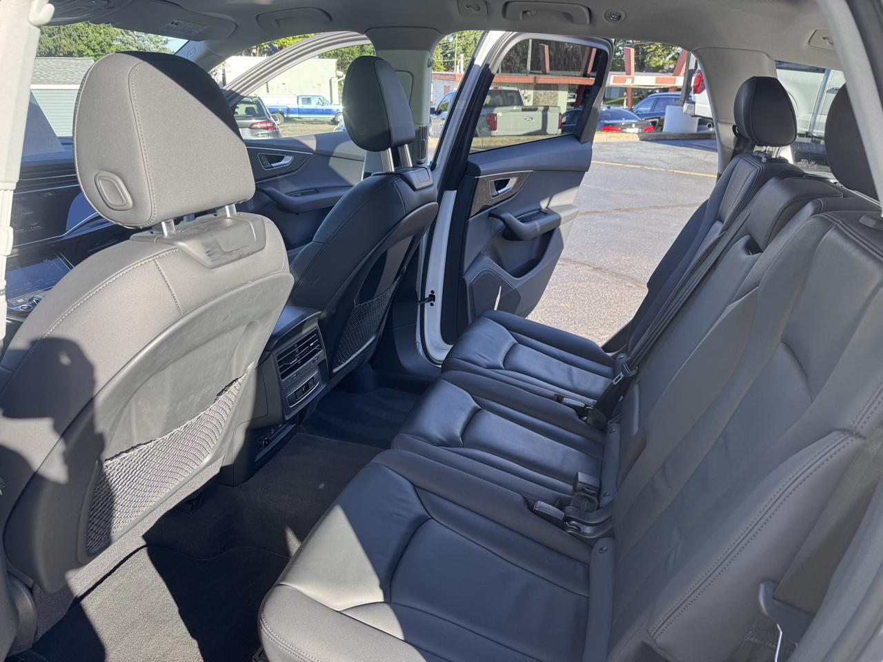 Audi Q7 Premium 55 TFSI quattro 2023