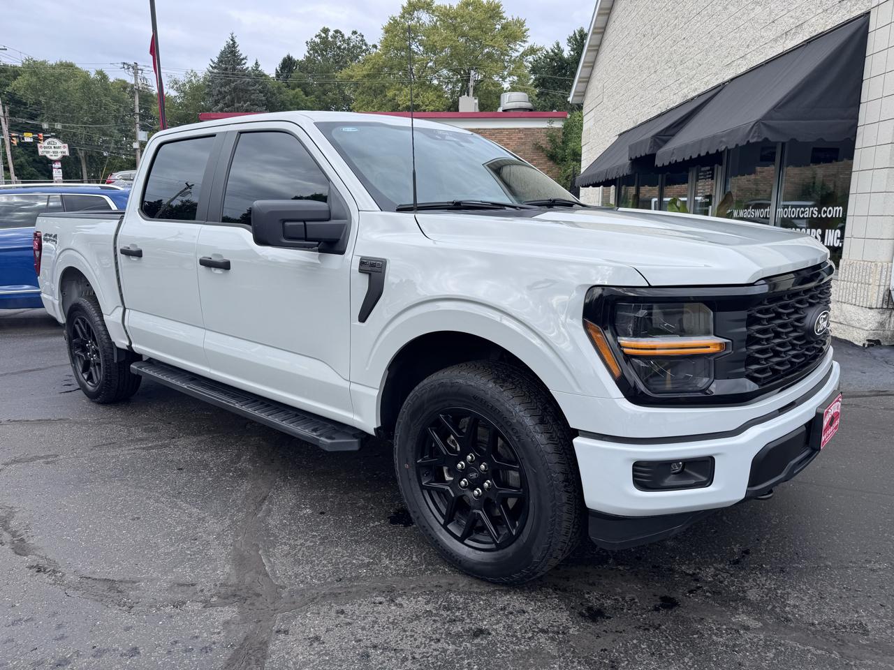 Ford F-150 STX 4WD SuperCrew 5.5' Box 2024