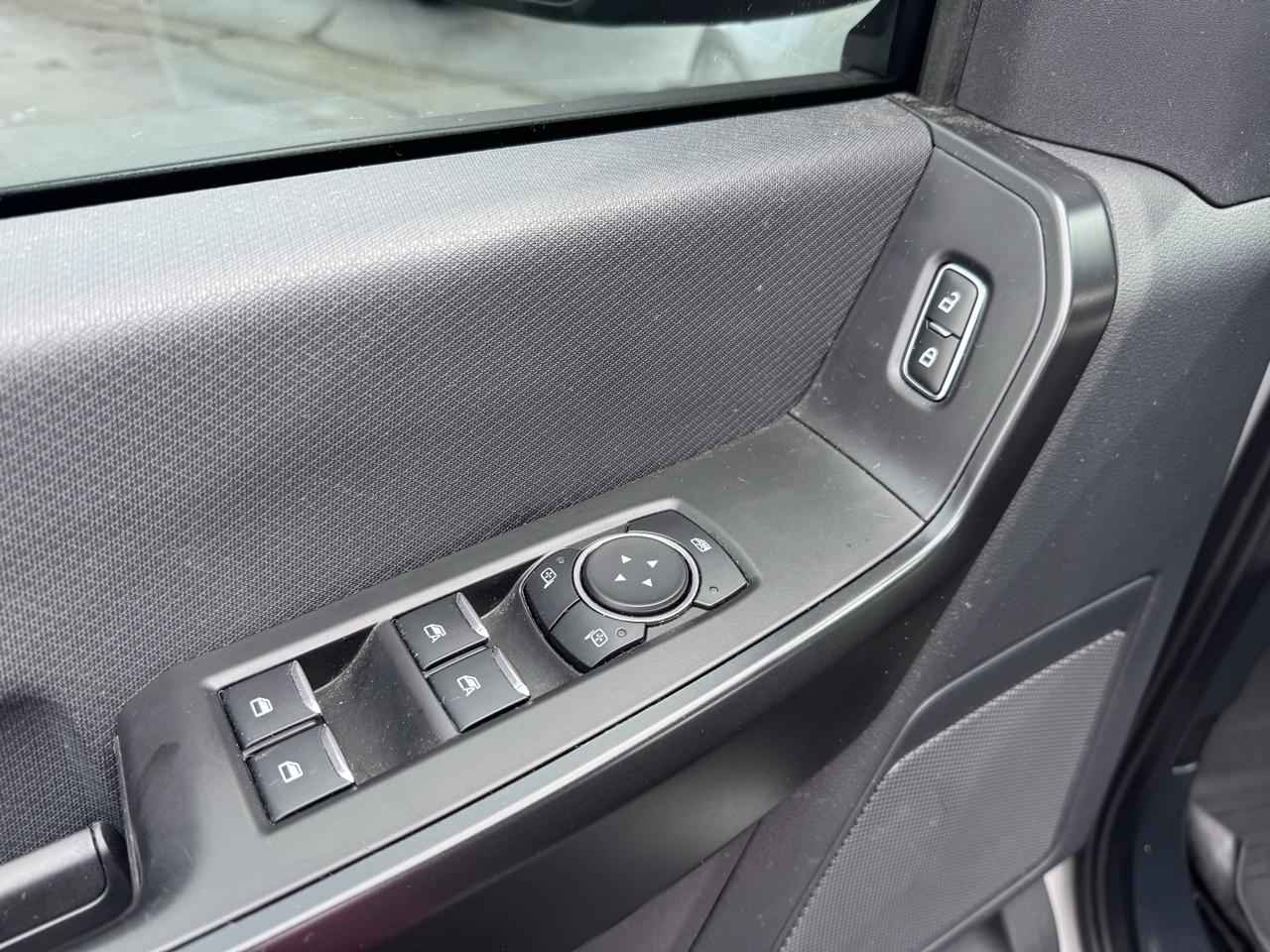 Ford F-150 STX 4WD SuperCrew 5.5' Box 2024