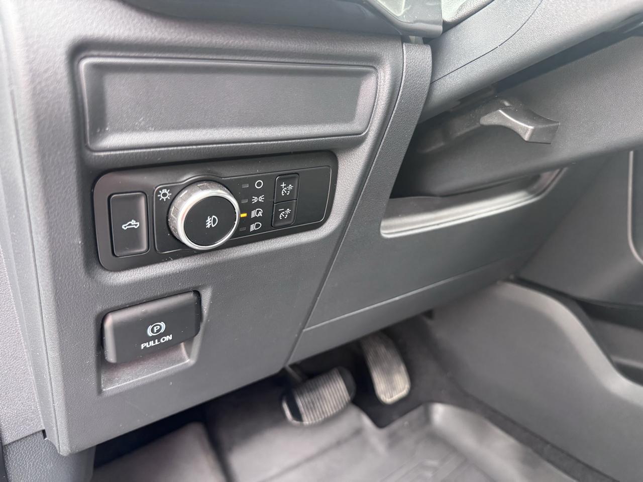 Ford F-150 STX 4WD SuperCrew 5.5' Box 2024