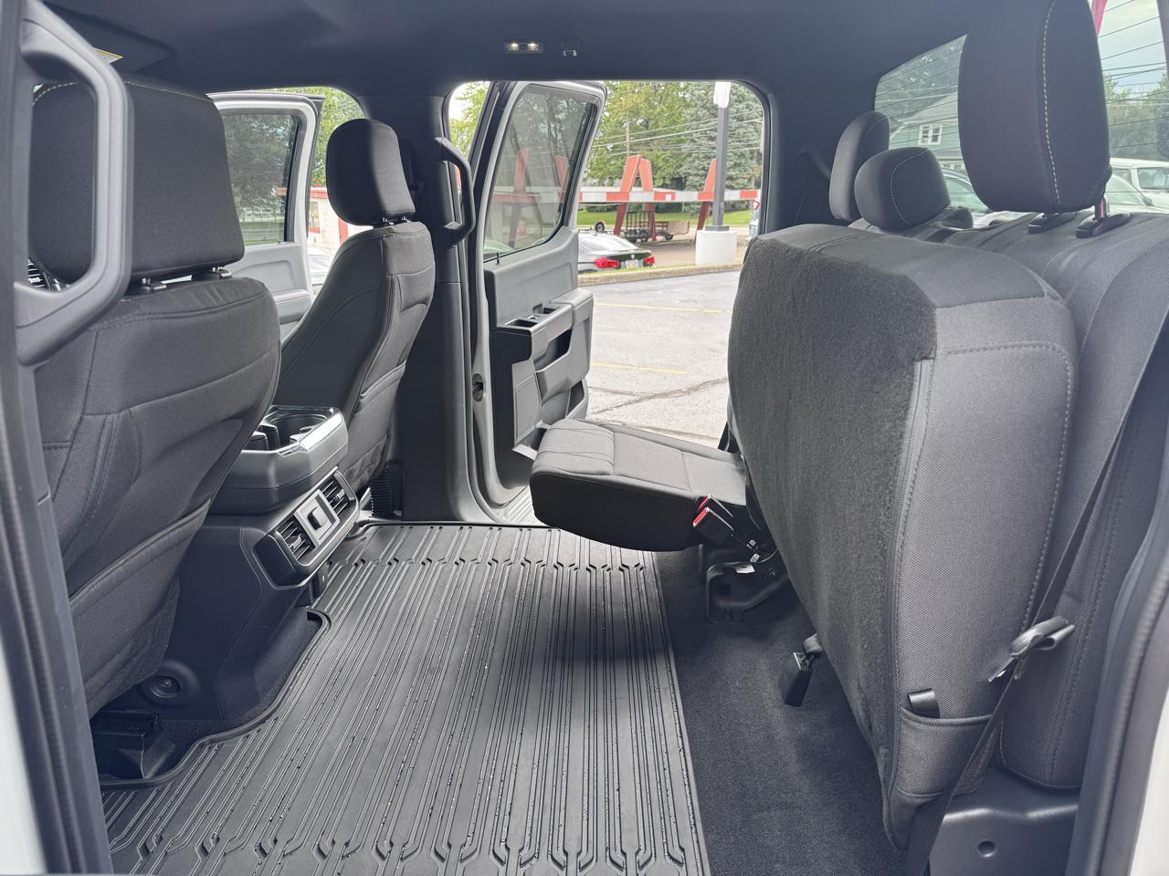 Ford F-150 STX 4WD SuperCrew 5.5' Box 2024