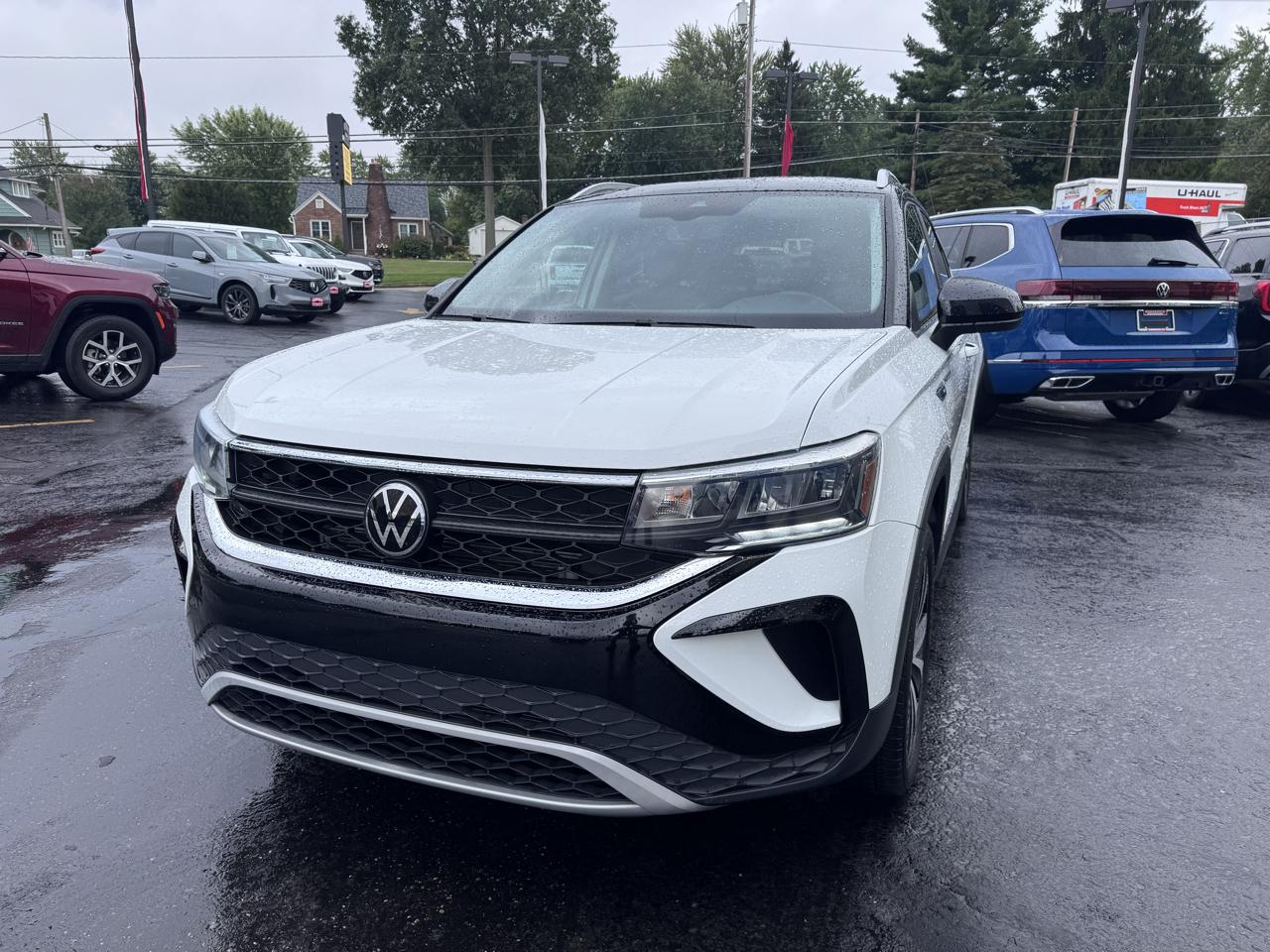 Volkswagen Taos SE FWD 2023