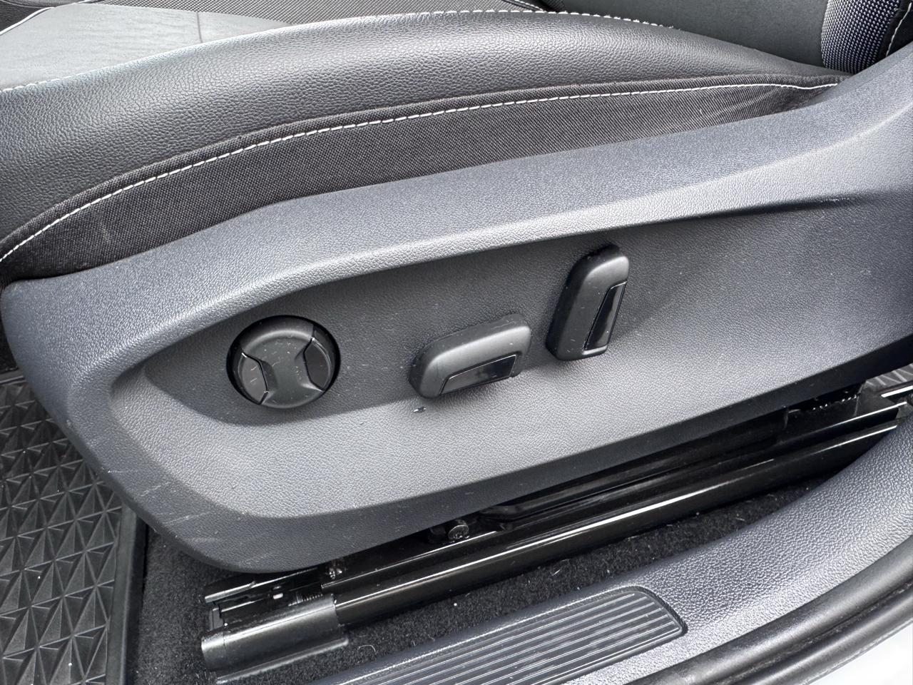 Volkswagen Taos SE FWD 2023