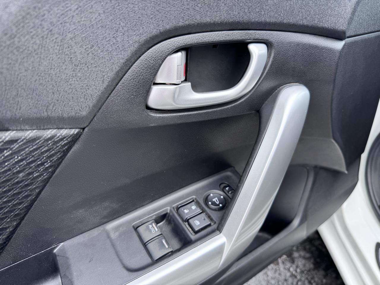 Honda Civic Cpe 2dr Man Si 2012