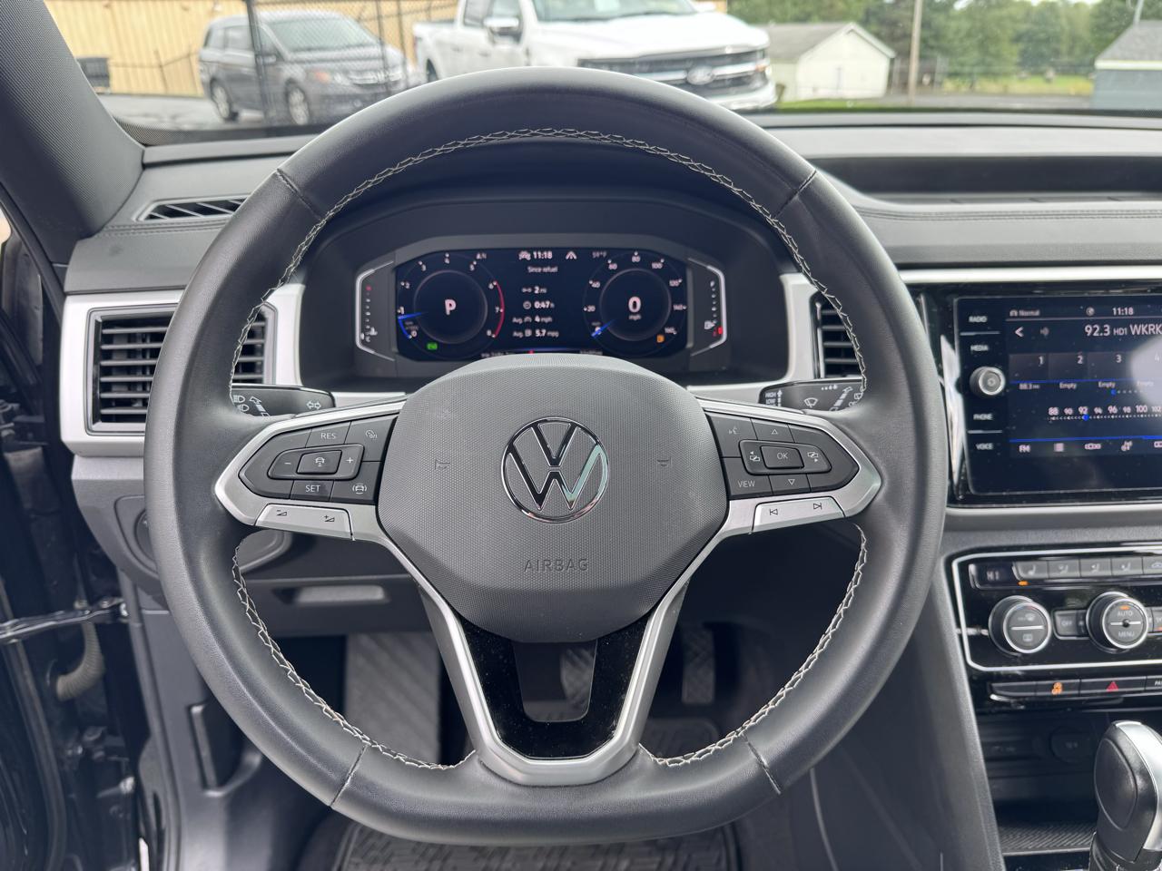Volkswagen Atlas Cross Sport 2.0T SE w/Technology 4MOTION 2023