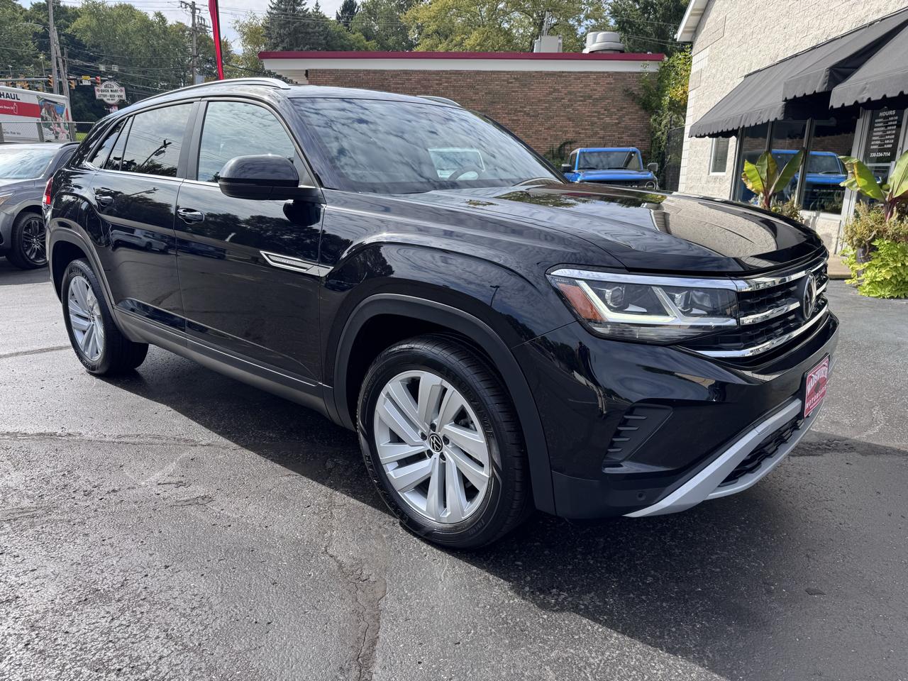Volkswagen Atlas Cross Sport 2.0T SE w/Technology 4MOTION 2023