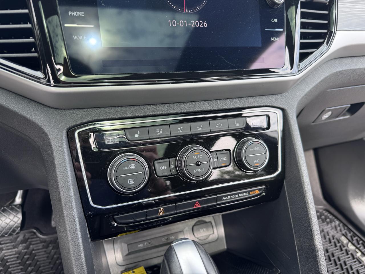 Volkswagen Atlas Cross Sport 2.0T SE w/Technology 4MOTION 2023