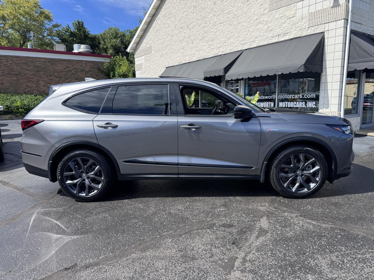Acura MDX SH-AWD w/A-Spec Package 2024