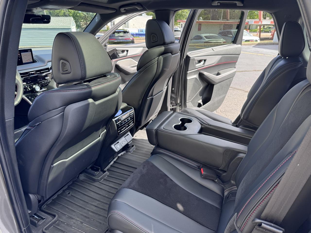 Acura MDX SH-AWD w/A-Spec Package 2024
