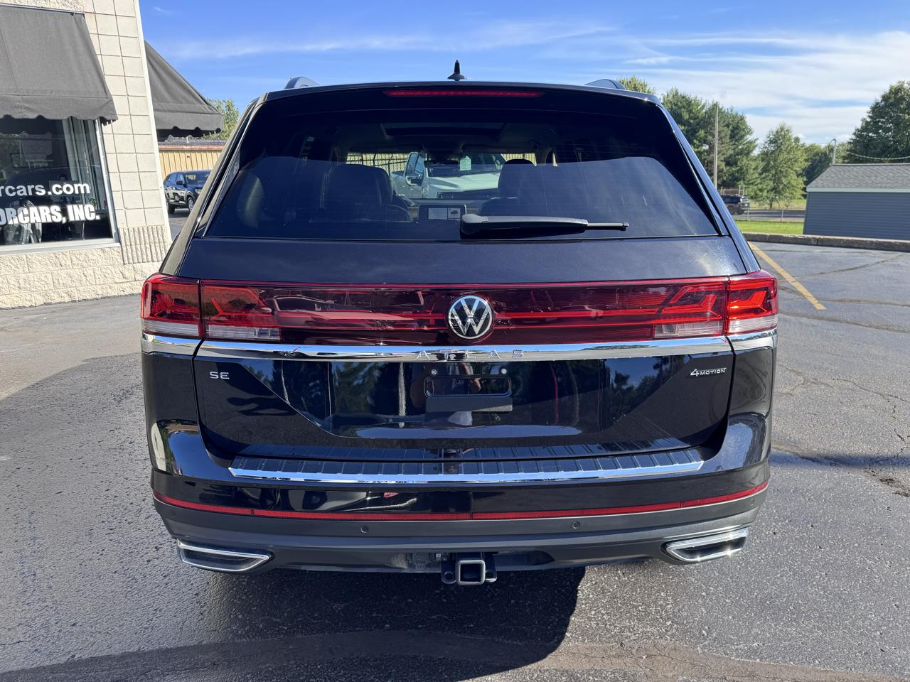 Volkswagen Atlas 2.0T SE w/Technology 4MOTION 2025