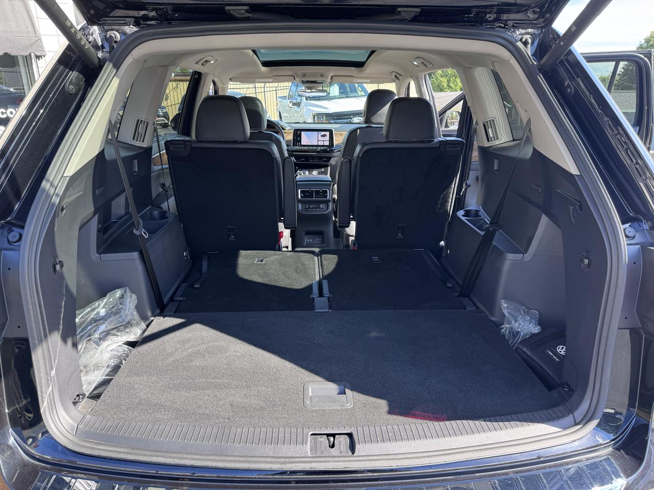 Volkswagen Atlas 2.0T SE w/Technology 4MOTION 2025