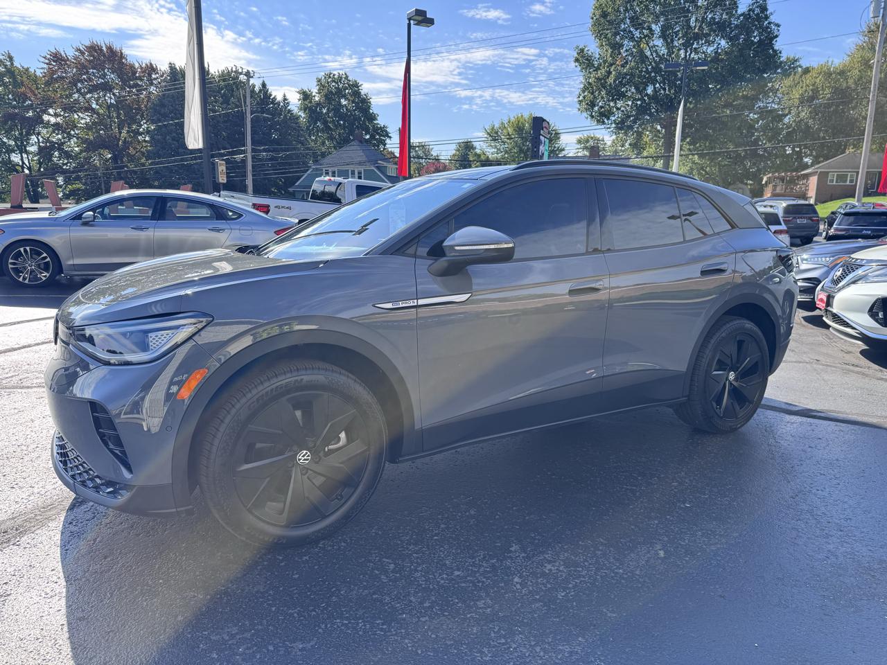 Volkswagen ID.4 Pro S AWD w/SK On Battery 2023