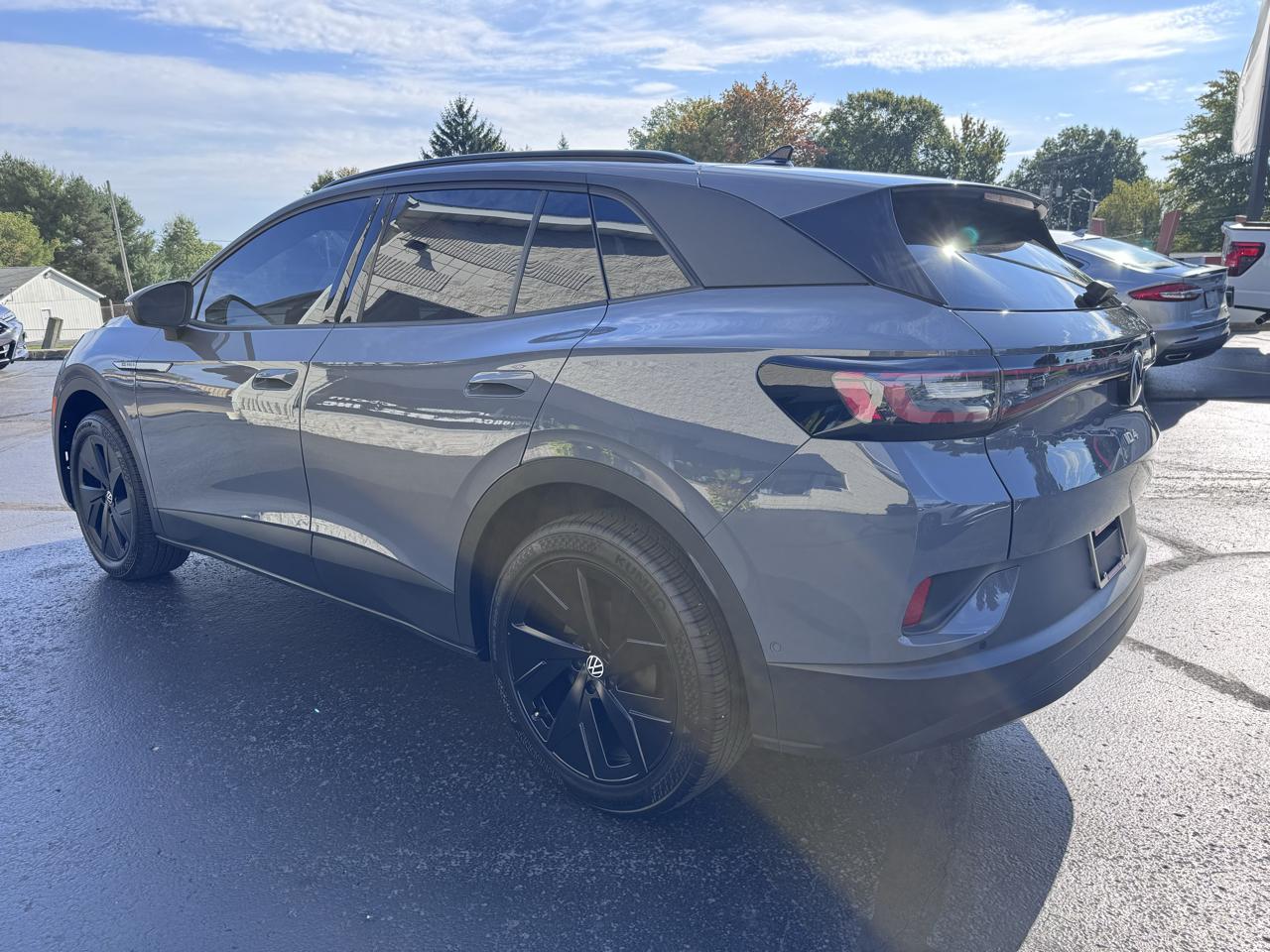 Volkswagen ID.4 Pro S AWD w/SK On Battery 2023