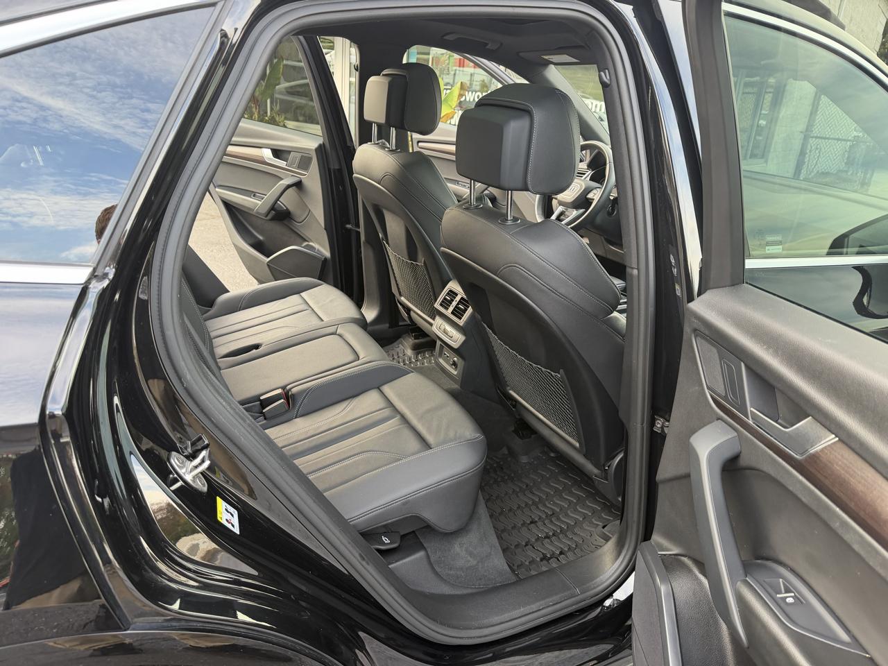 Audi Q5 Sportback S line Premium 45 TFSI quattro 2024