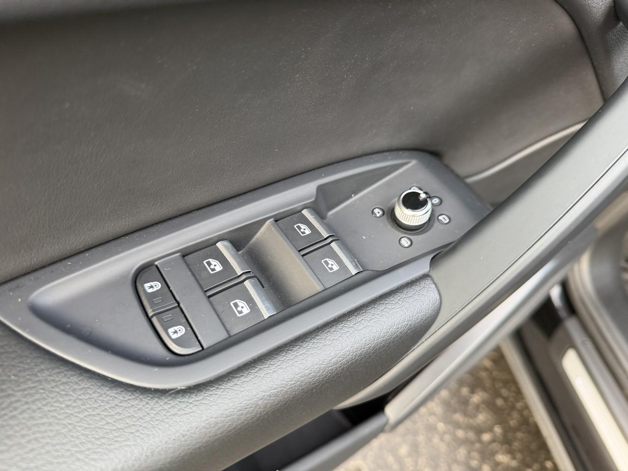 Audi Q5 Sportback S line Premium 45 TFSI quattro 2024