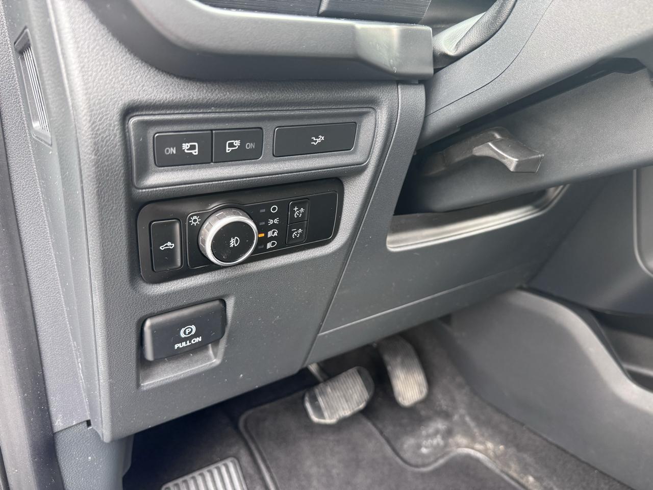 Ford F-150 XLT 2WD SuperCrew 5.5' Box 2024