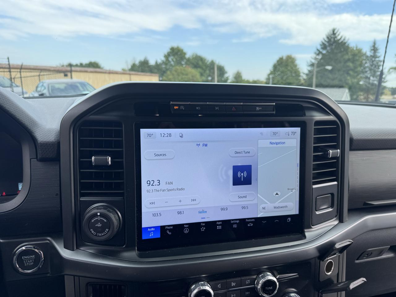 Ford F-150 XLT 2WD SuperCrew 5.5' Box 2024