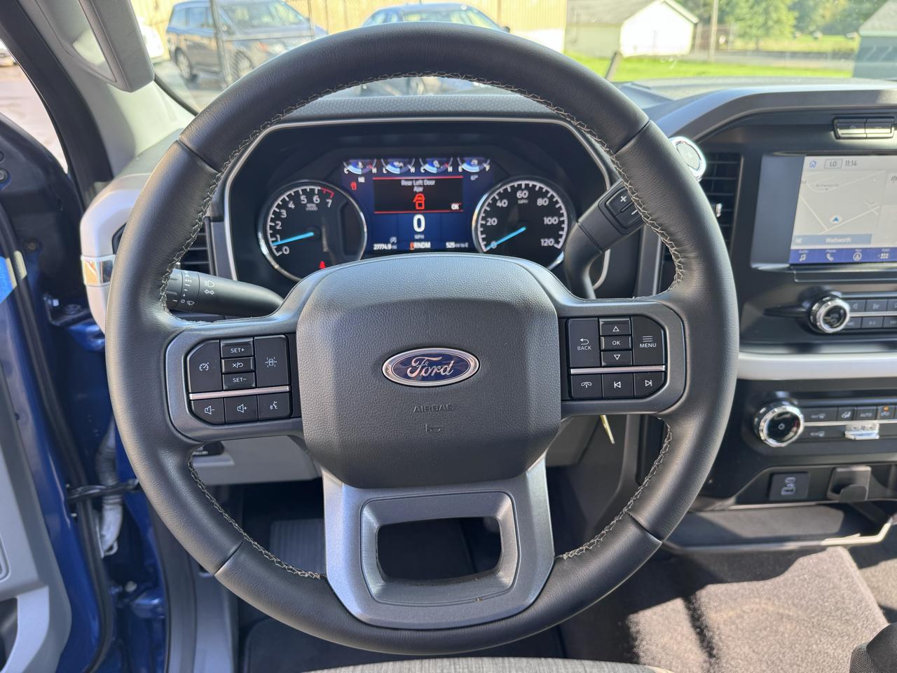 Ford F-150 XLT SuperCrew 5.5-ft. Bed 4WD 2023