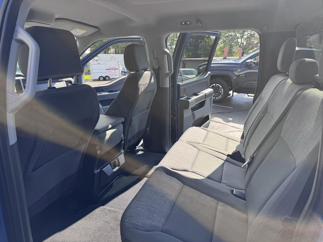 Ford F-150 XLT SuperCrew 5.5-ft. Bed 4WD 2023