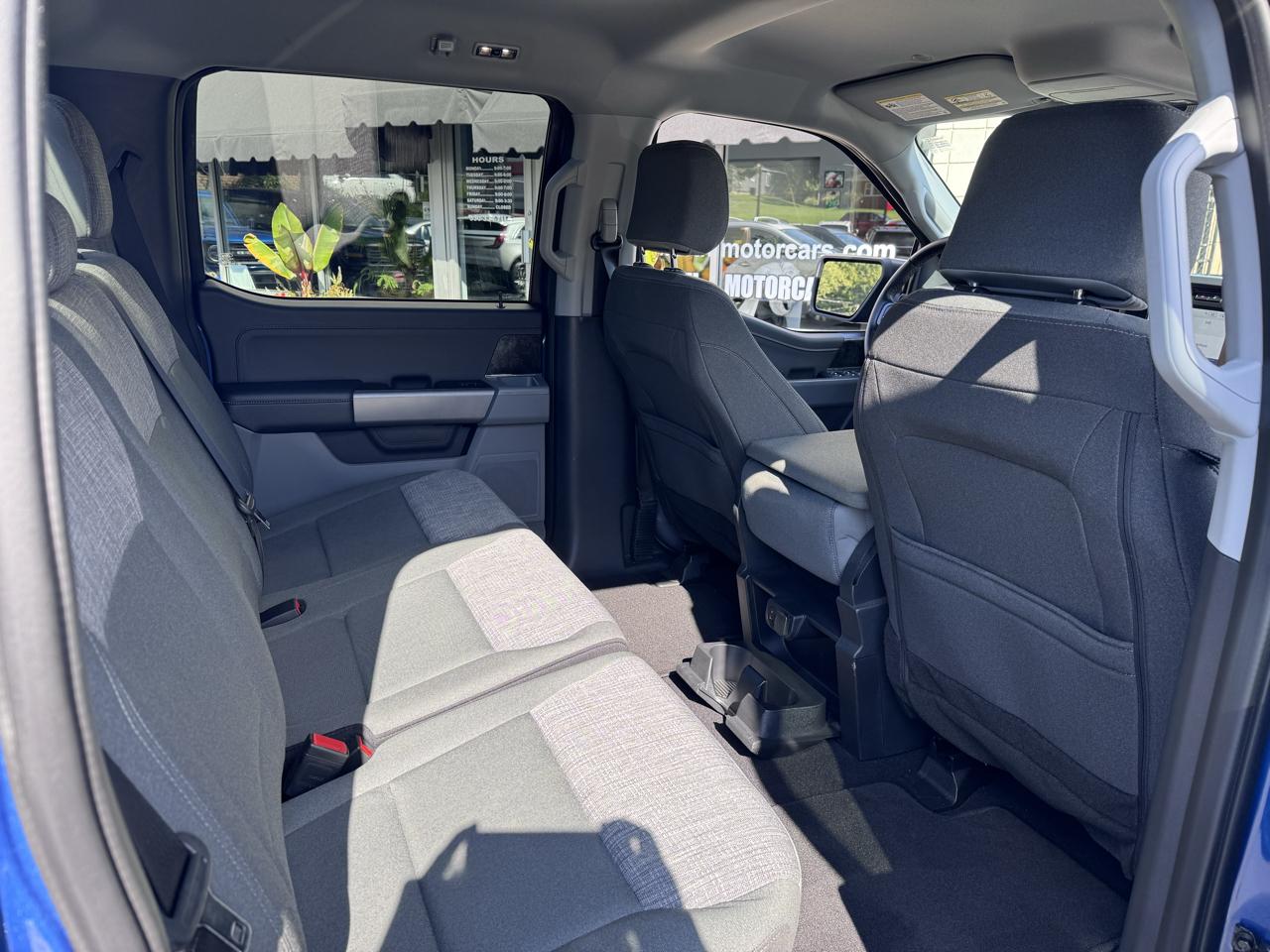 Ford F-150 XLT SuperCrew 5.5-ft. Bed 4WD 2023