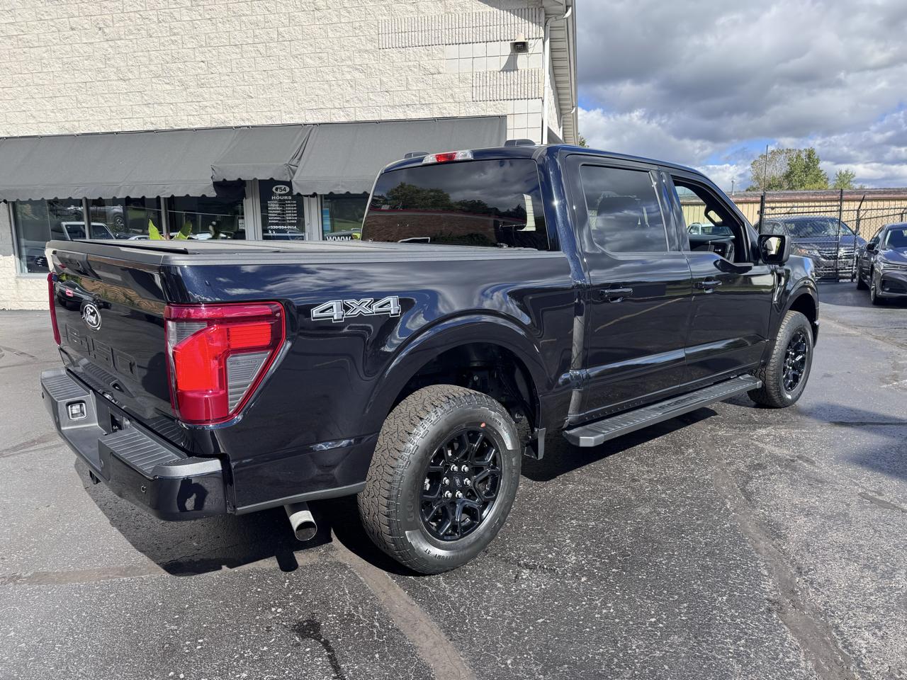 Ford F-150 XLT SuperCrew 5.5-ft. Bed 4WD 2024