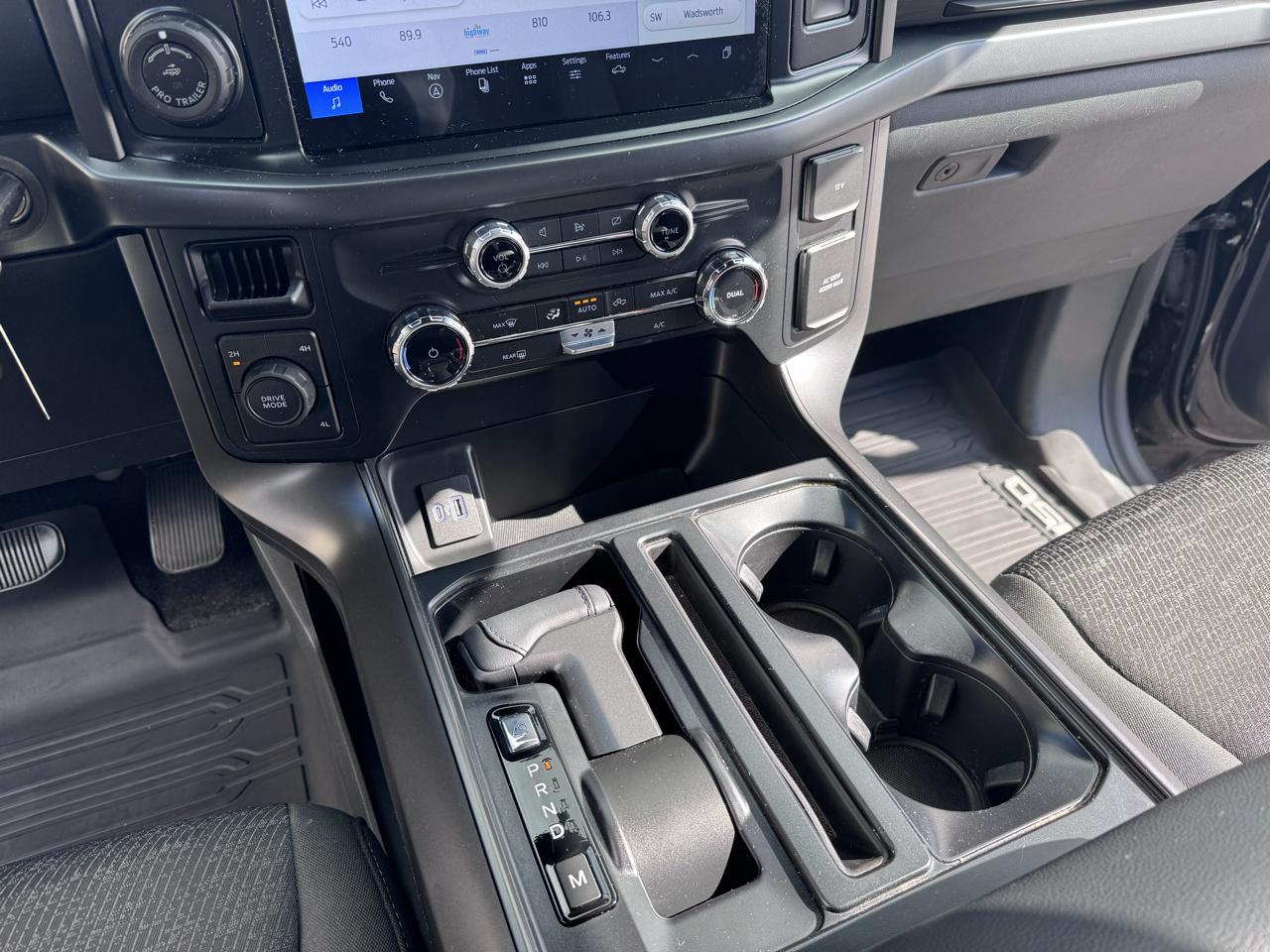 Ford F-150 XLT SuperCrew 5.5-ft. Bed 4WD 2024