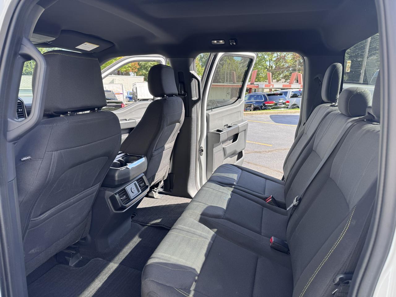 Ford F-150 STX 4WD SuperCrew 5.5' Box 2025
