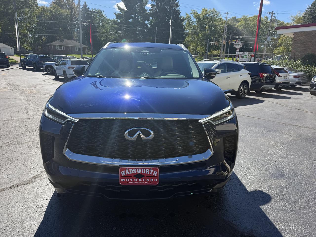 Infiniti QX60 LUXE AWD 2024