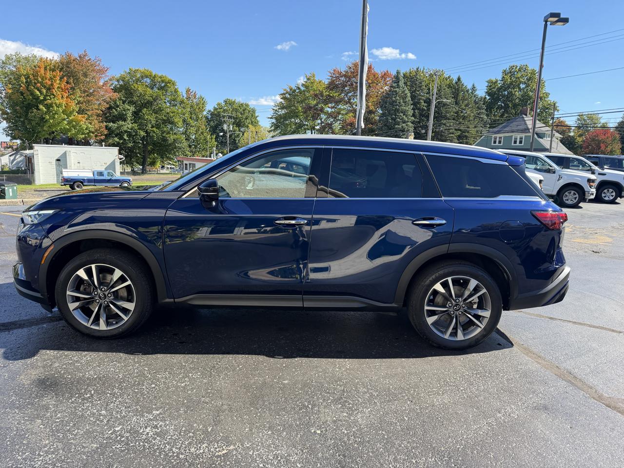 Infiniti QX60 LUXE AWD 2024