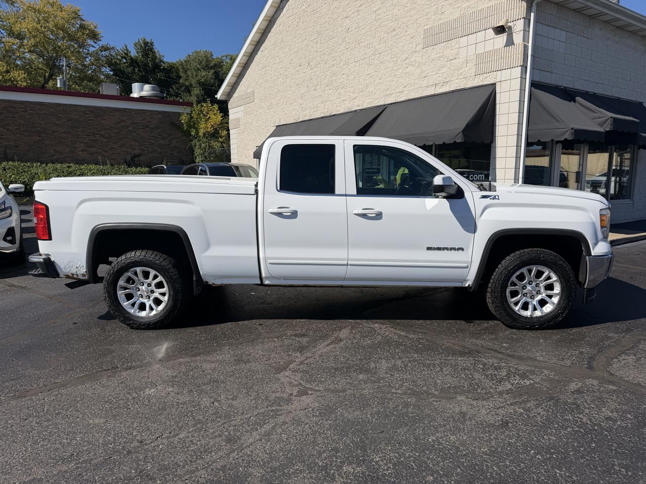 GMC Sierra 1500 4WD Double Cab 143.5" SLE 2014