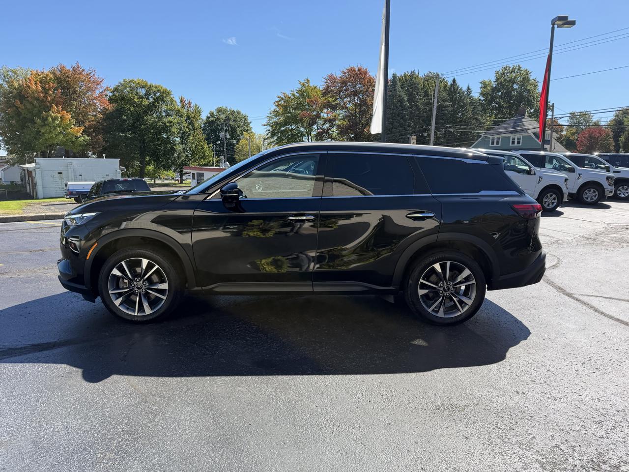Infiniti QX60 LUXE AWD 2024