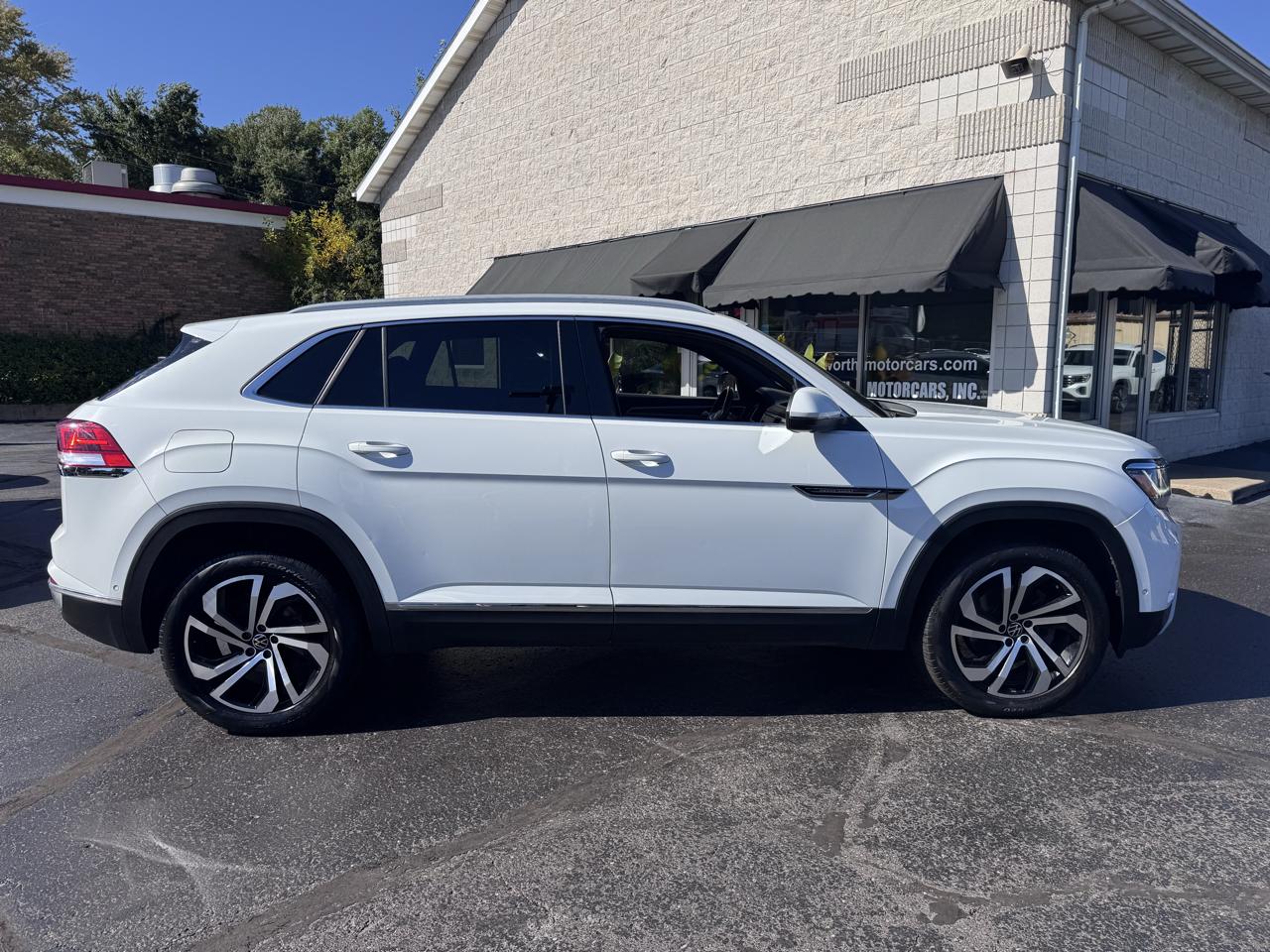 Volkswagen Atlas Cross Sport 3.6L V6 SEL Premium 4MOTION 2020