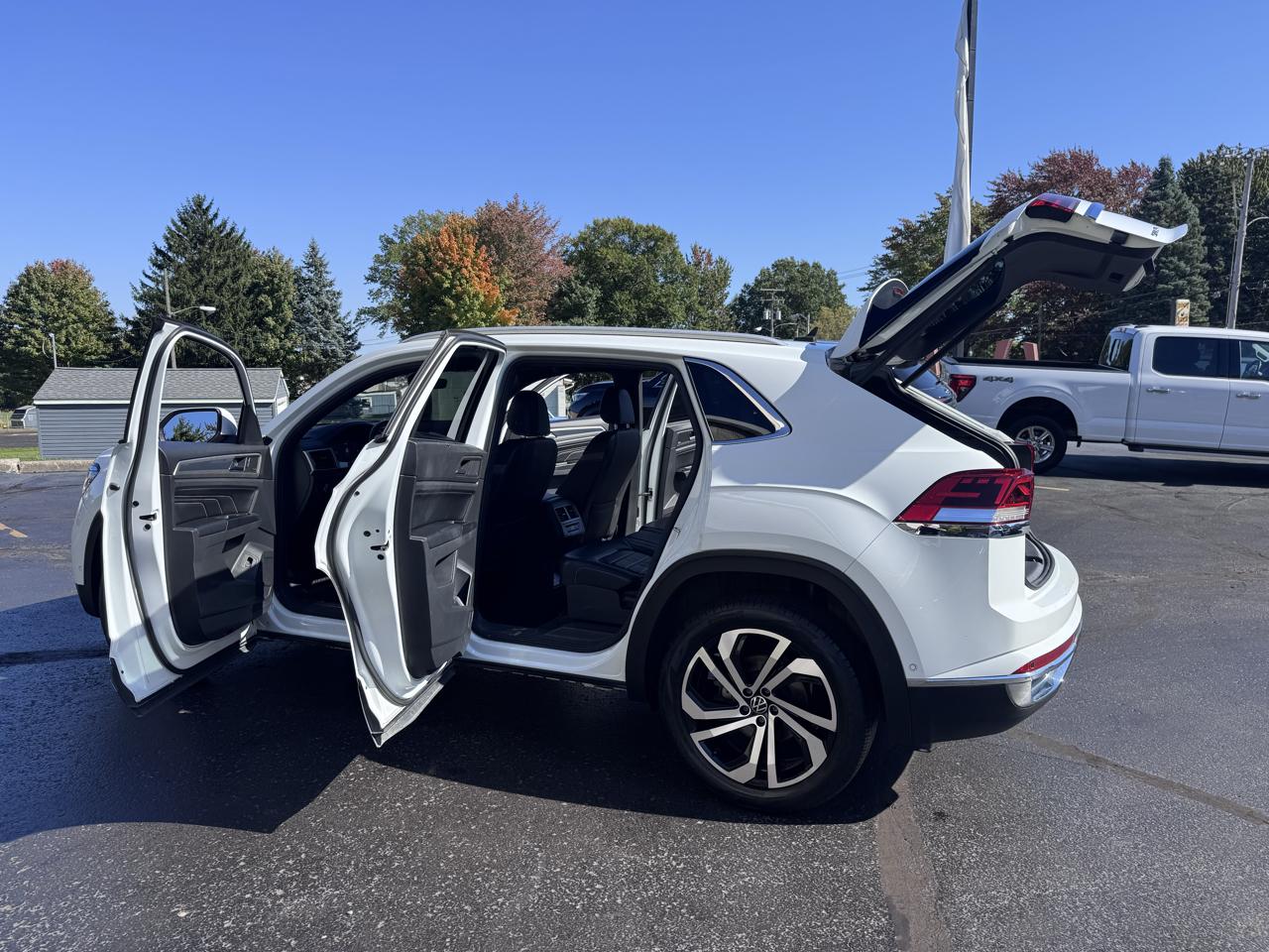 Volkswagen Atlas Cross Sport 3.6L V6 SEL Premium 4MOTION 2020