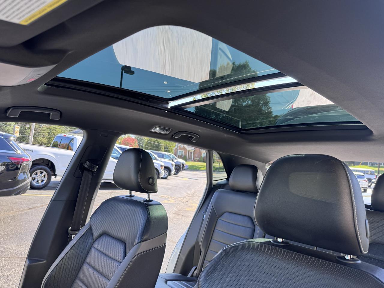 Volkswagen Atlas Cross Sport 3.6L V6 SEL Premium 4MOTION 2020