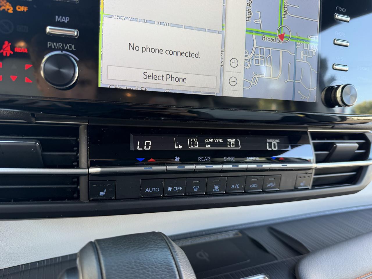 Toyota Sienna Platinum AWD 7-Passenger (Natl) 2024