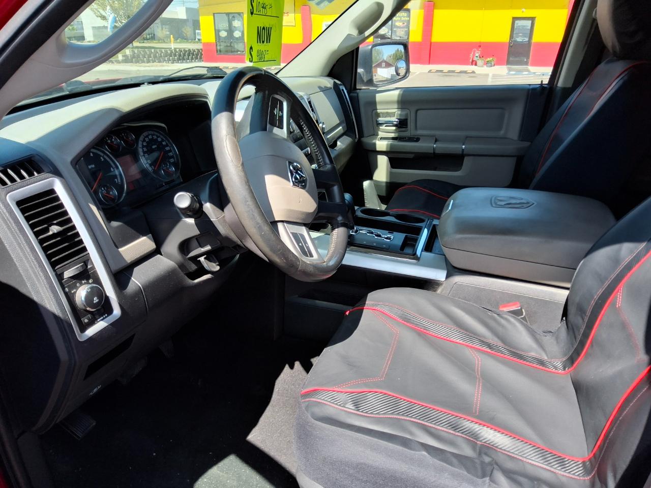 RAM 1500 SLT Quad Cab 4WD 2011