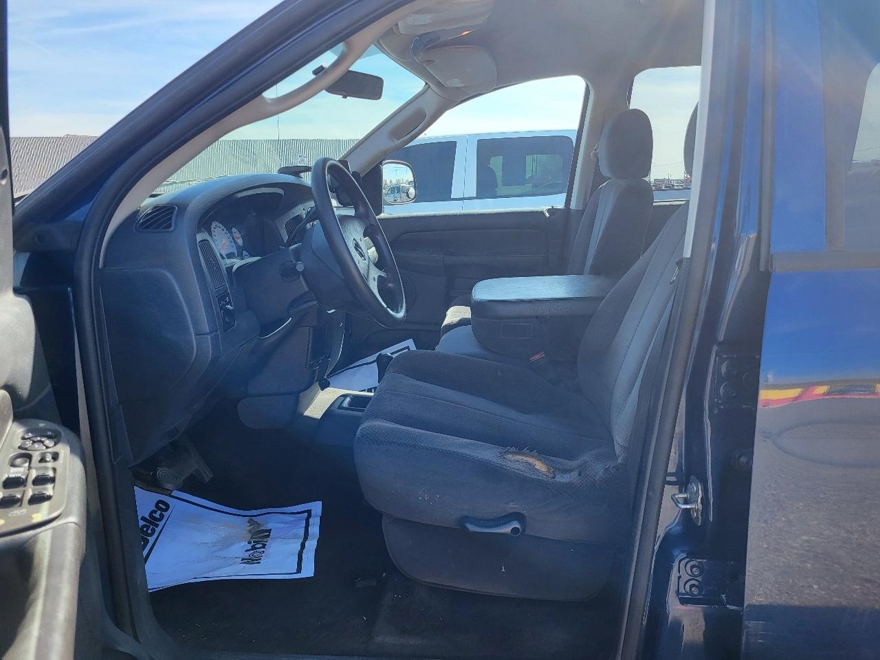 Dodge Ram 1500 ST Quad Cab Short Bed 4WD 2003