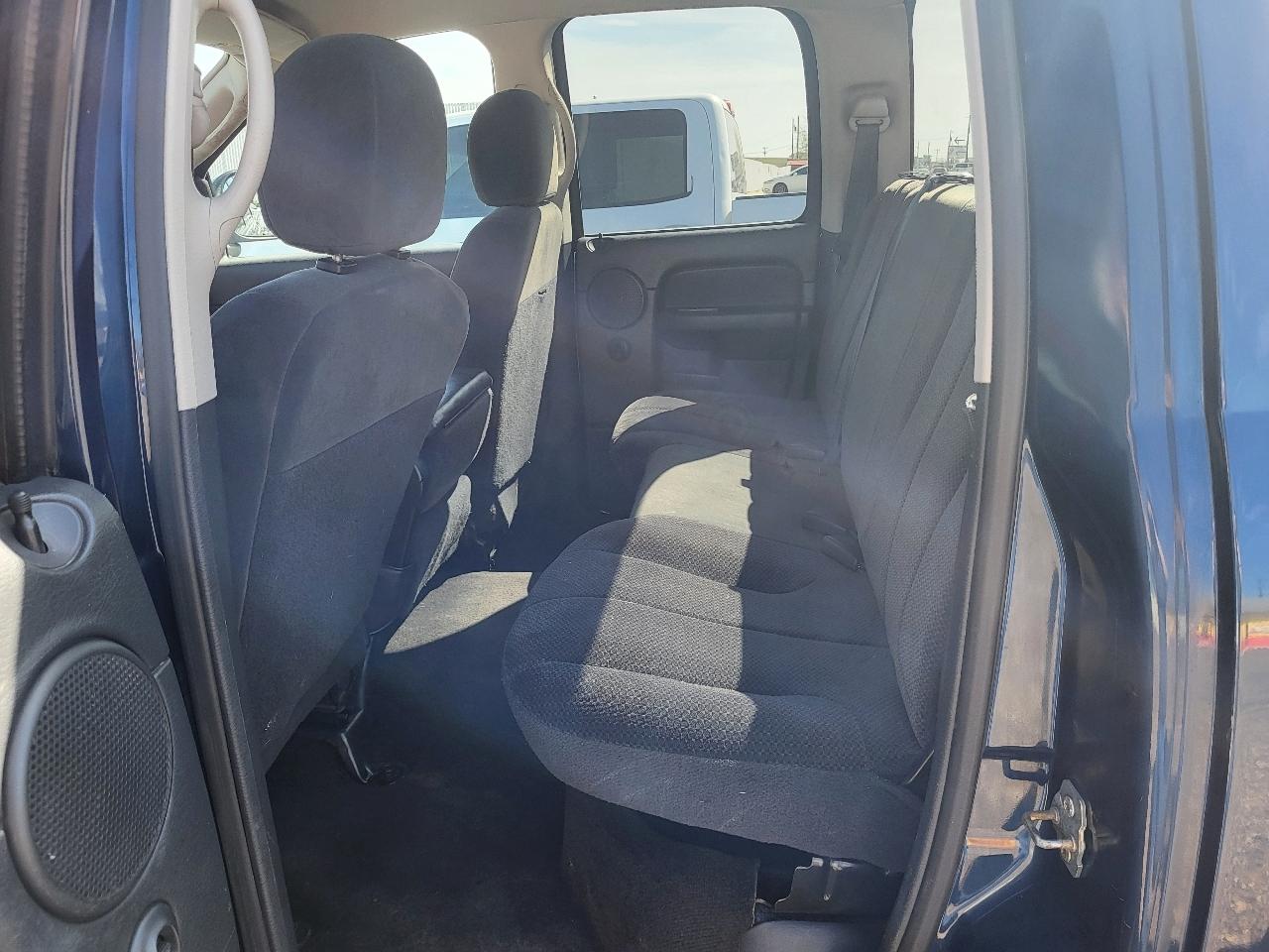 Dodge Ram 1500 ST Quad Cab Short Bed 4WD 2003