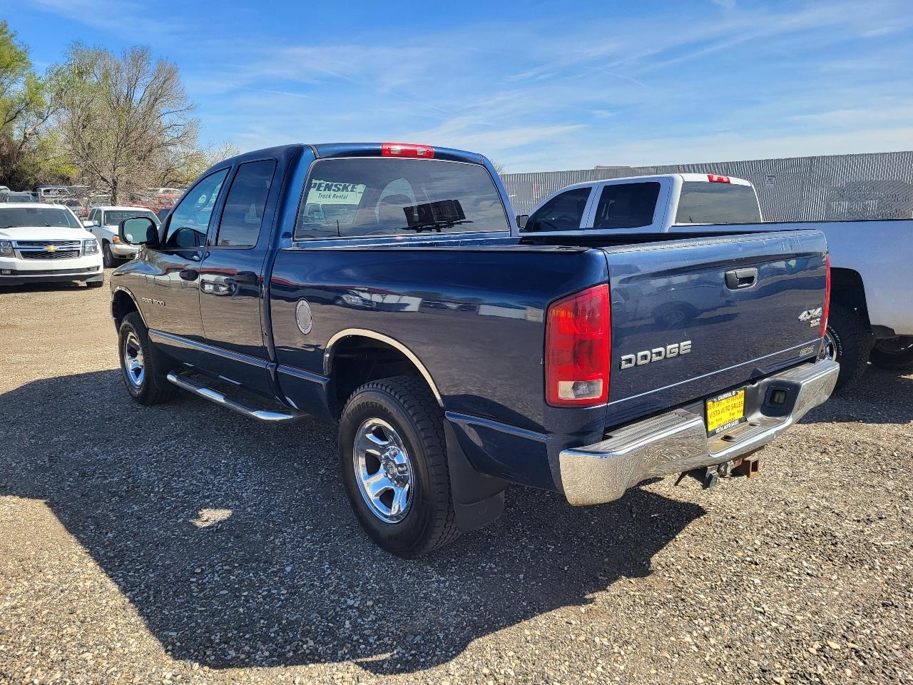 Dodge Ram 1500 ST Quad Cab Short Bed 4WD 2003