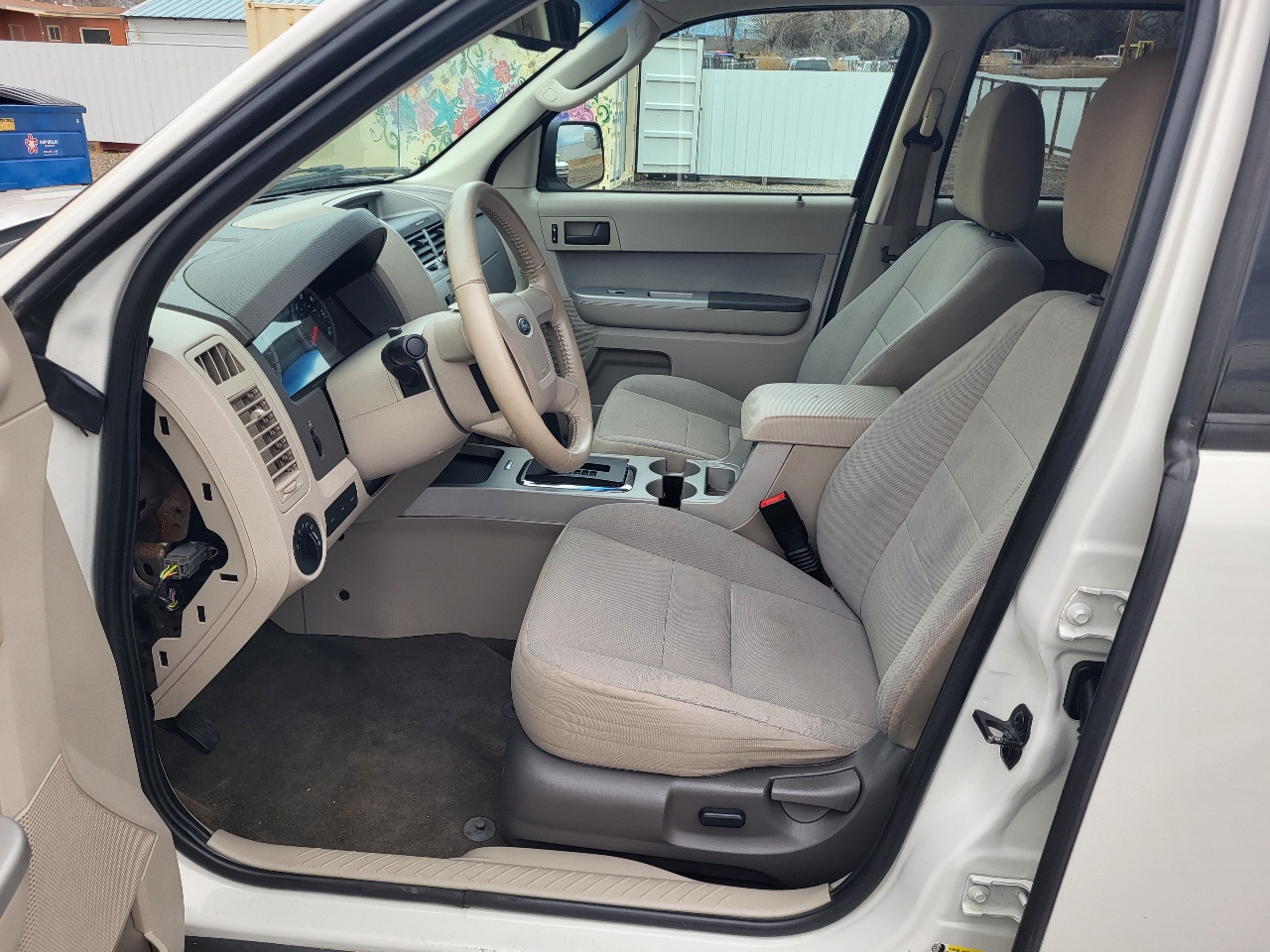 Ford Escape XLT FWD 2011