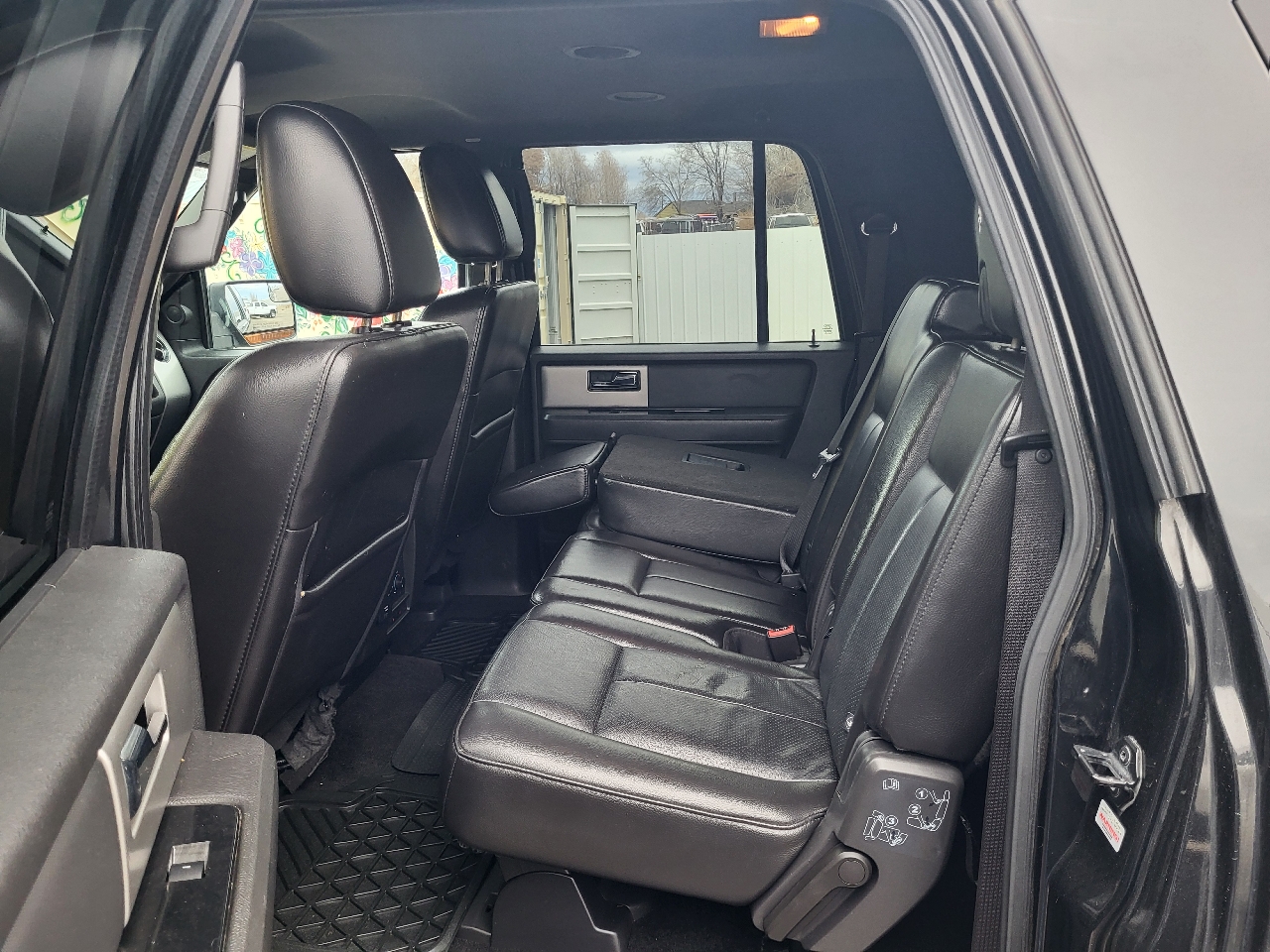 Ford Expedition EL Limited 4WD 2013