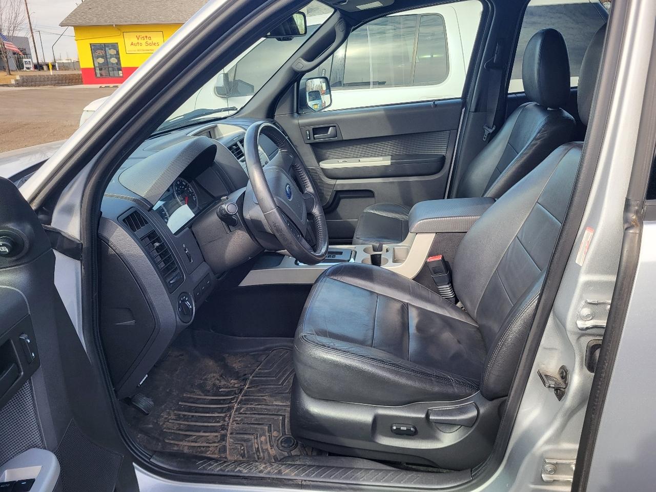 Ford Escape XLT 4WD 2011