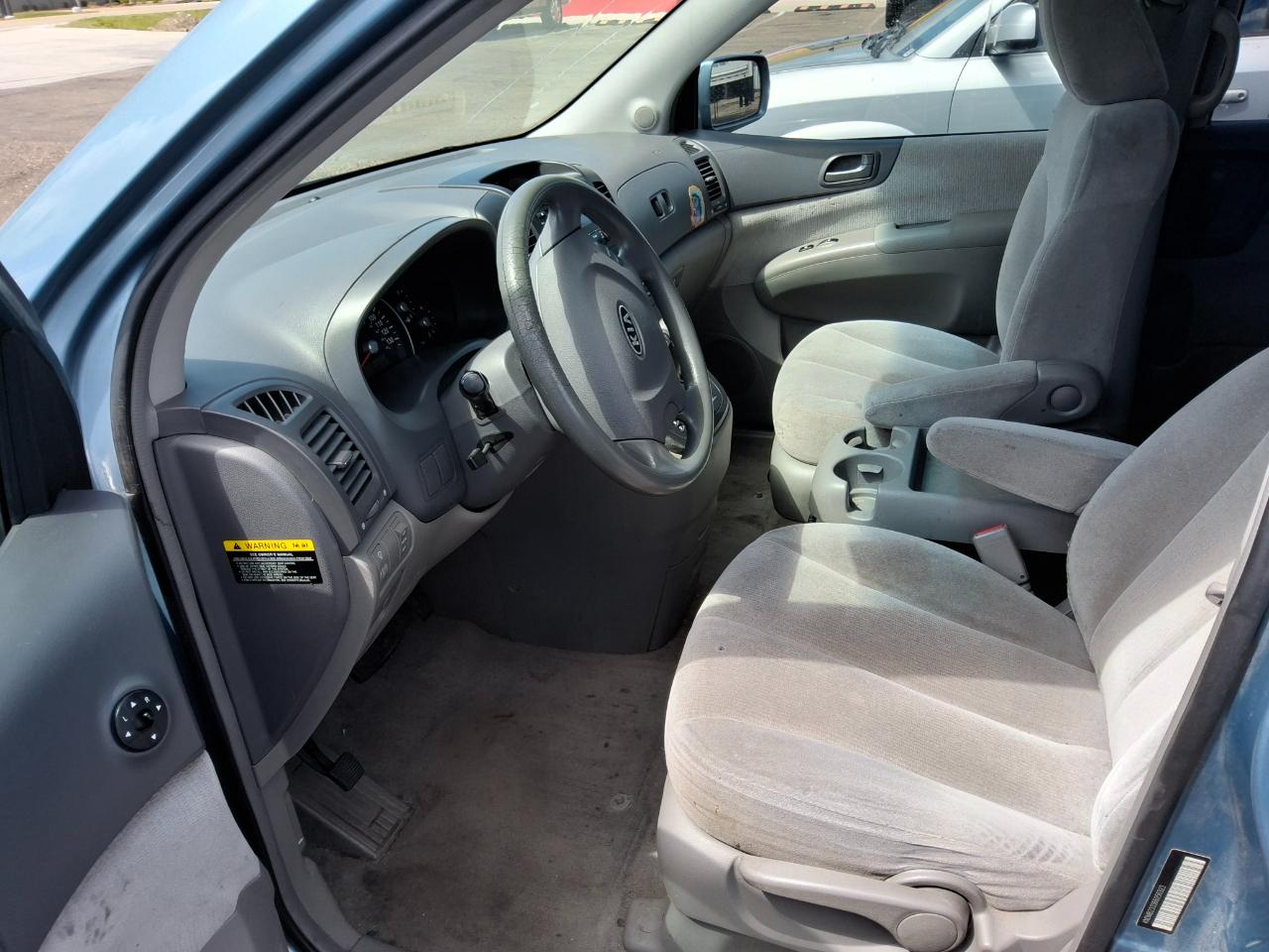 Kia Sedona EX 2006
