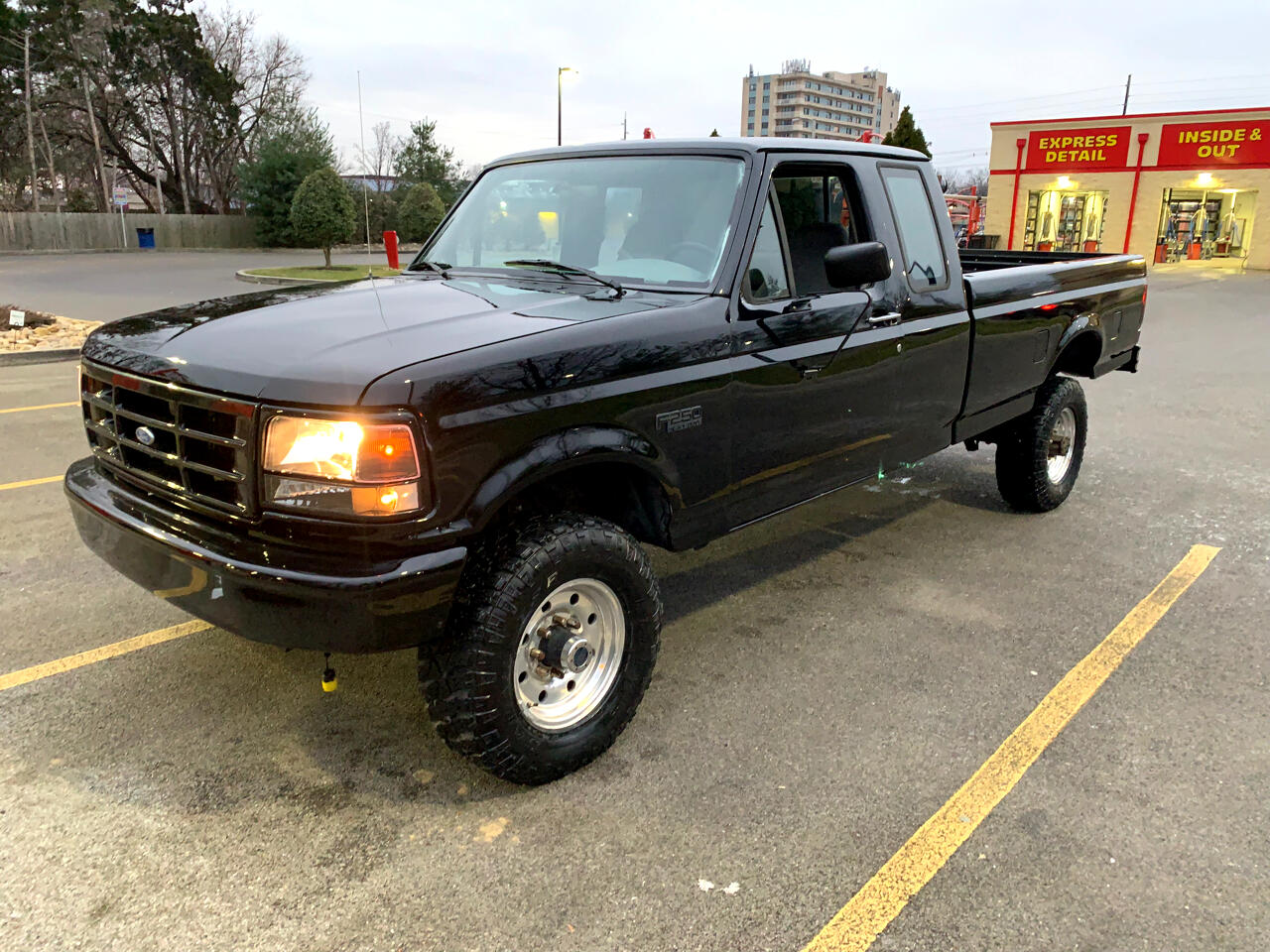 Ford F-250 LD SuperCab 4WD 1997